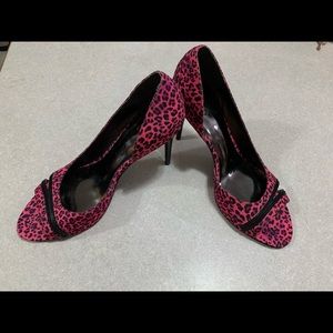Carlos By Carlos Santana Pink Black Cheetah Heels Size 9.5-10 Cocktail Clubbing